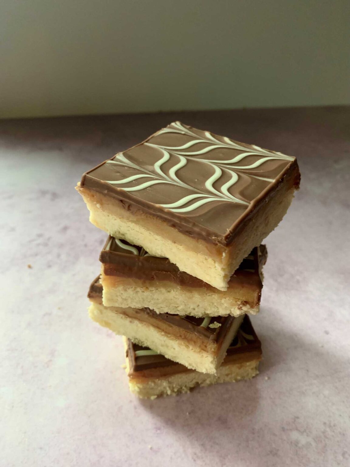 Millionaires Shortbread Mierzoet Home Bakery